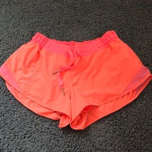 Lulu Lemon Hotty Hot Short 2.5” in neon pink